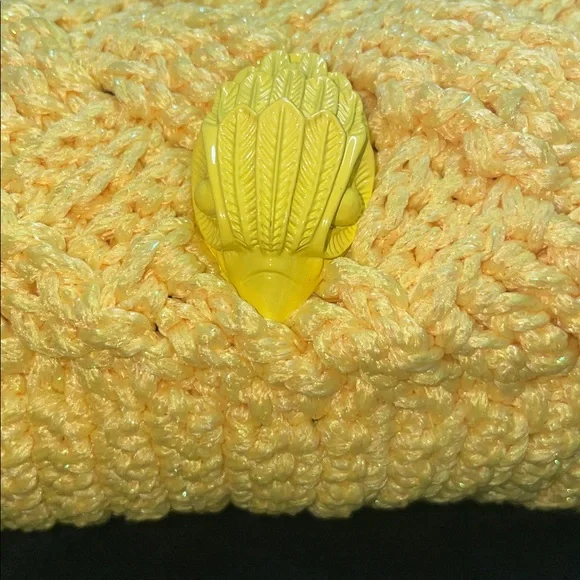 NWT Kurt Geiger Crochet Crossbody - Picture 3 of 15